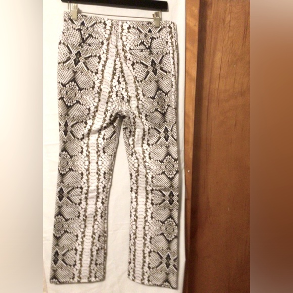 J.Crew Snake skin pattern pant SZ 28 #Snake Print # Animal lover # BOHO - Picture 4 of 7